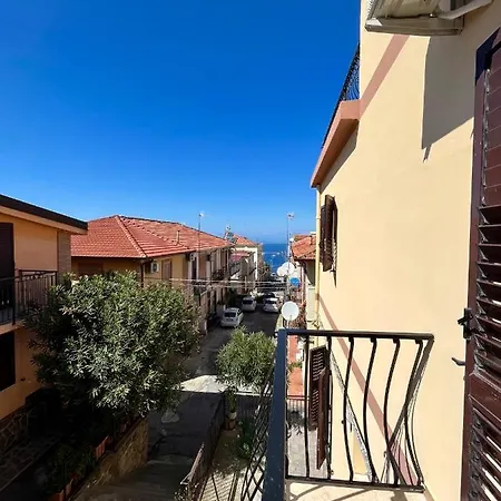 La Dependance Guest house Scilla