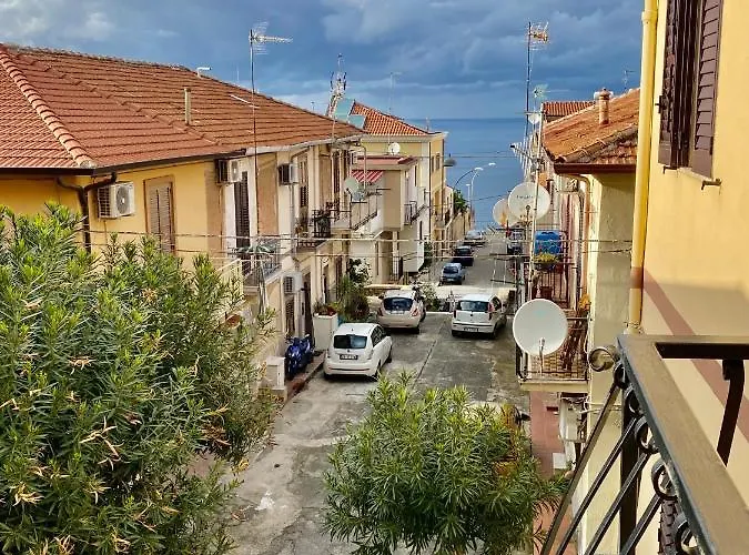 La Dependance Guest house Scilla